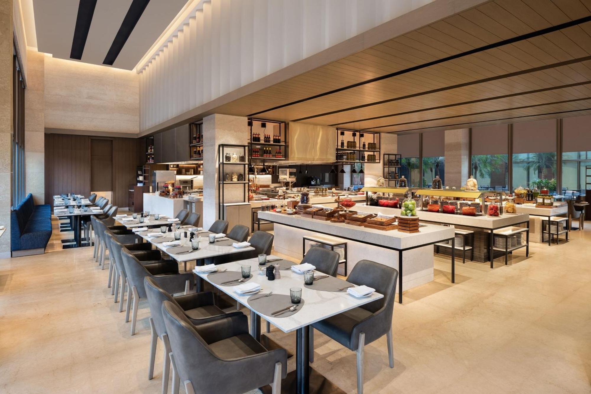 Courtyard By Marriott Shillong Ξενοδοχείο Εξωτερικό φωτογραφία