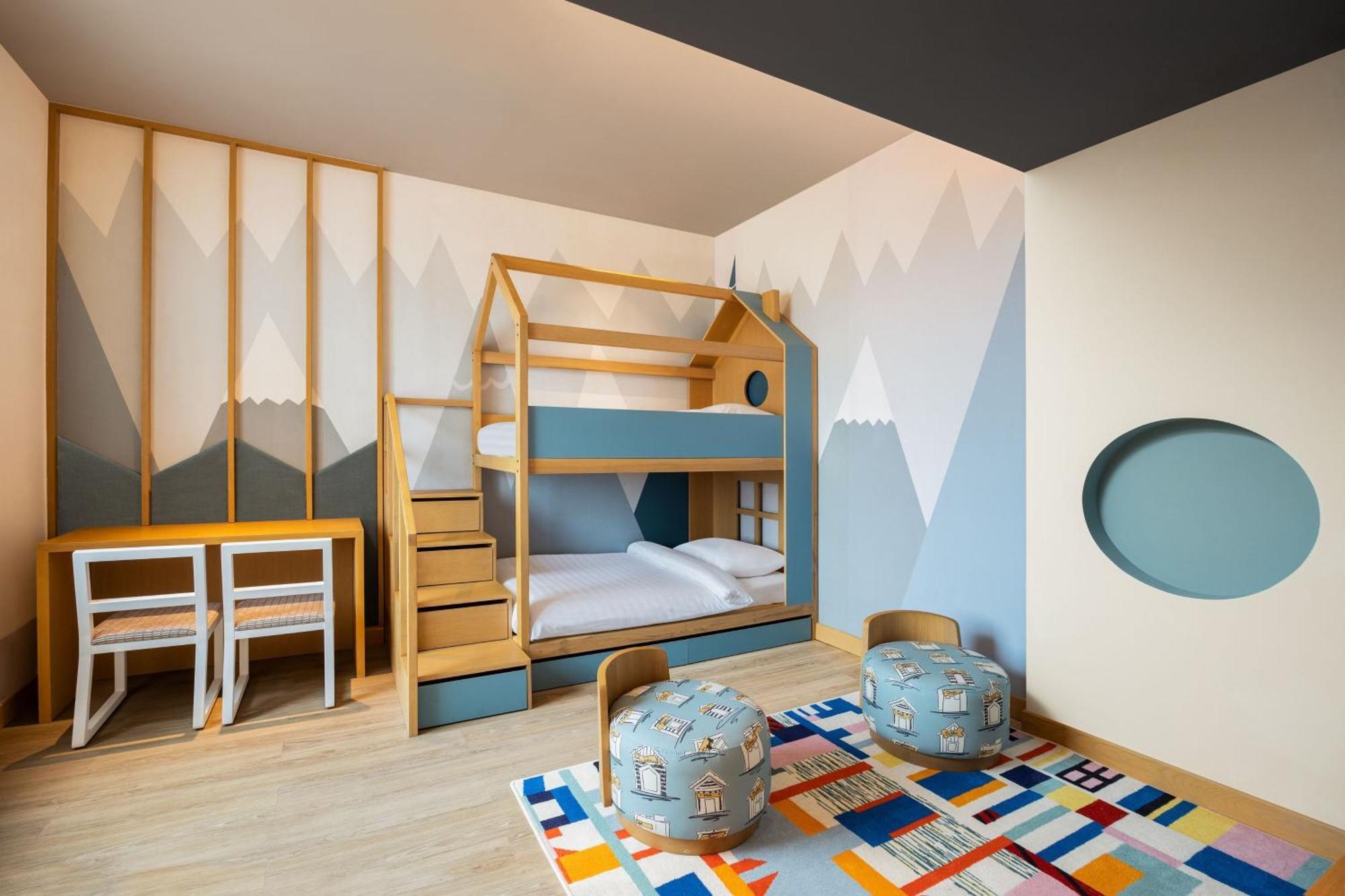 Courtyard By Marriott Shillong Ξενοδοχείο Εξωτερικό φωτογραφία
